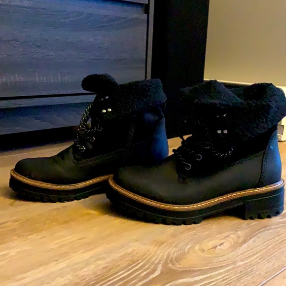 Like New Combat Lug Boots - Picture 4 of 7